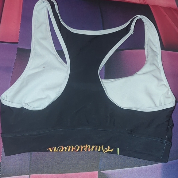 Activewear Set 🌻 Sports Bra and Leggings L - Picture 12 of 16